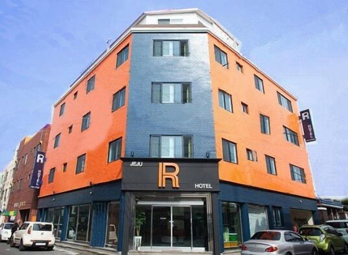 Exterior & Views, Jeju R Hotel & Guest House - Hostel, Jeju