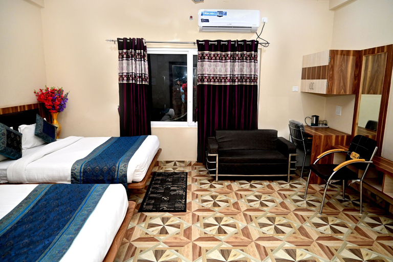 Bedroom 4, Hotel KB Palace, Varanasi