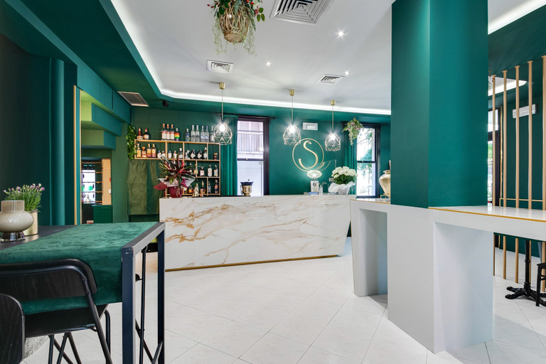 Others 3, Hotel Sorriso, Rimini