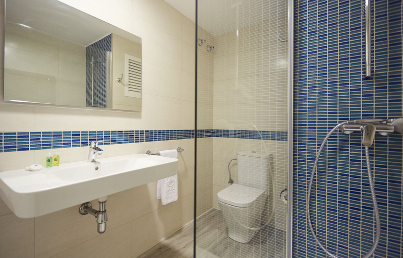Bathroom 5, Invisa Hotel Es Pla - Adults Only, Baleares