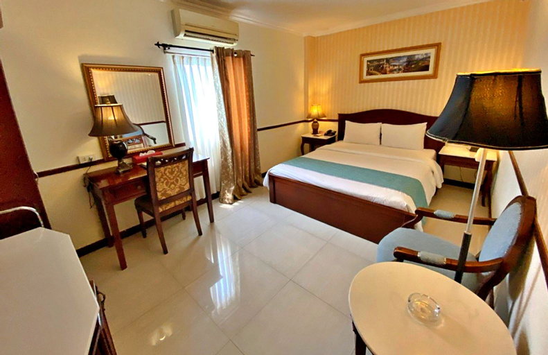 Bedroom 2, HANZ Sunflower Hotel & Spa Saigon, District 10