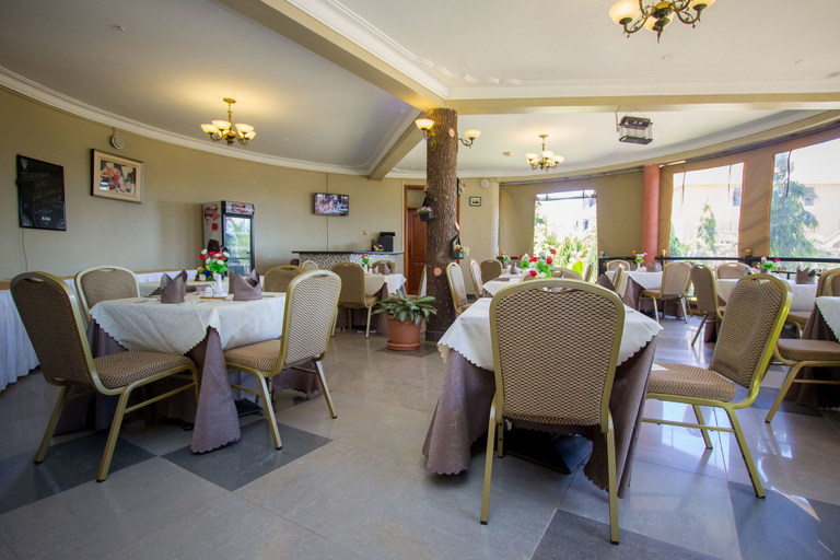 Food & Drinks 5, Sapphire Hotel, Jinja