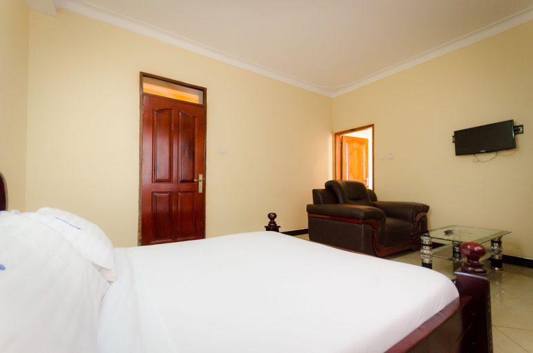 Bedroom 2, Hotel Eleanorah, Jinja