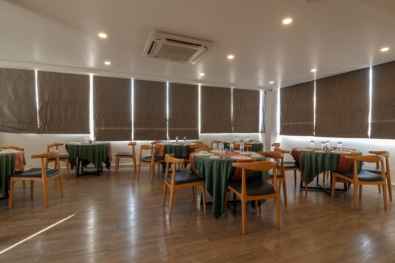 Food & Drinks, A2 Inventree Indranagar, Bangalore