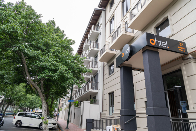 Exterior & Views 2, Ohtel Auckland, Waitakere