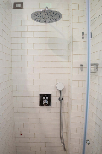 Bathroom 5, Pietra di Luna Hotel, Salerno
