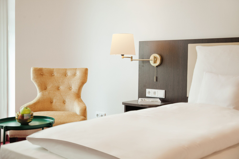Bedroom 5, Gold Palais Hotel, Berlin