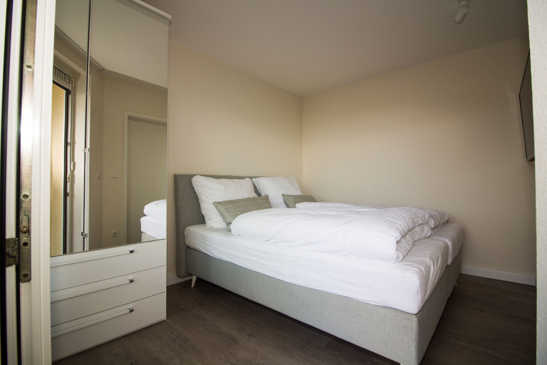 Bedroom 3, Kurpark-Residenz W112, Cuxhaven