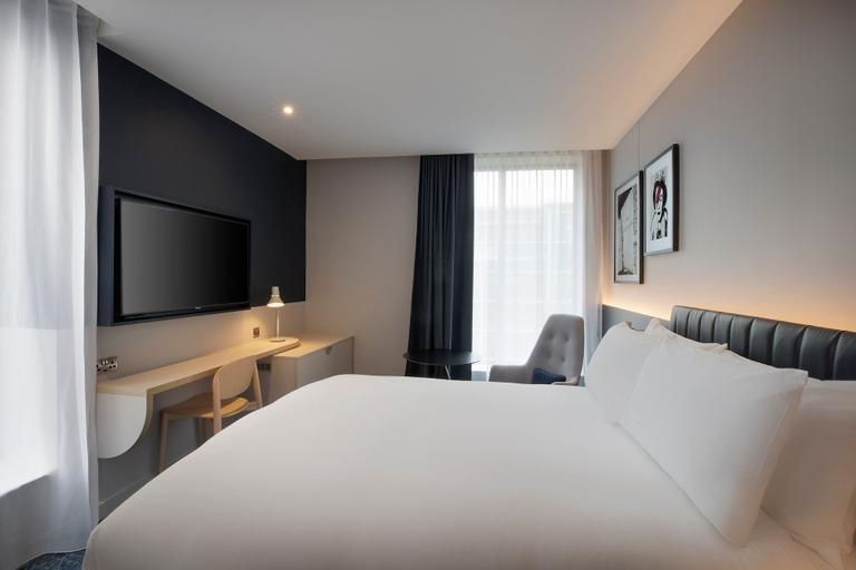 Bedroom 3, Leonardo Hotel Bristol City, Bristol