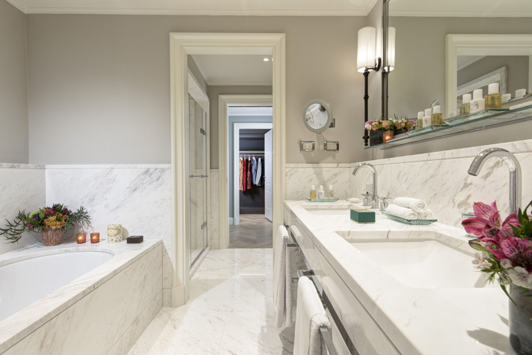Bathroom 4, Rocco Forte Hotel Savoy, Florence