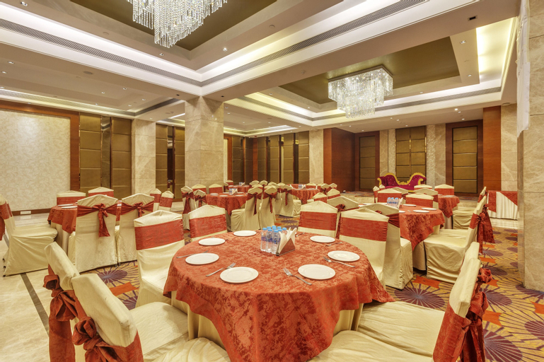 Business Facilities 25