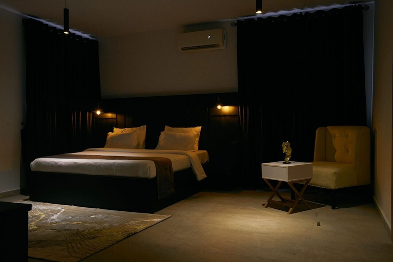 Room 3, The Bermondsey apartments, Eti-Osa