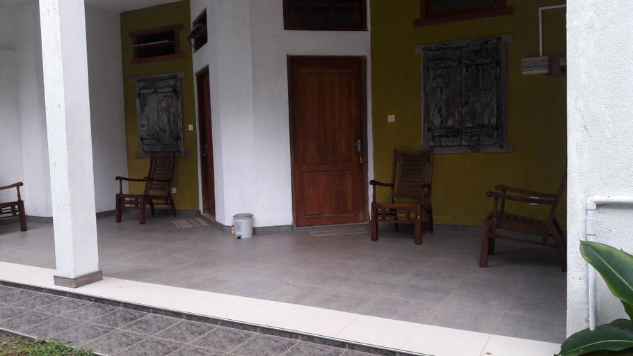 Exterior & Views 2, Rooms One Five Four, Katana