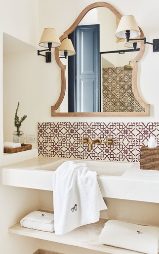 Bathroom 5, Masseria Calderisi, Brindisi