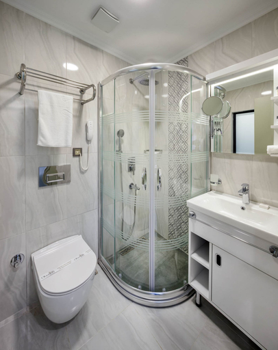Bathroom 5, Obahan Hotel, Fatih