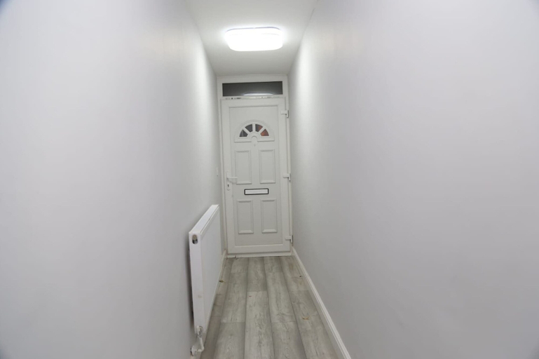 Others 5, Room in House - A A Guest Room8, London