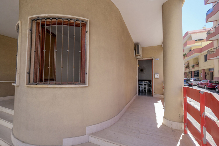 Exterior, Bilo Perla, Lecce