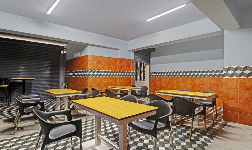 Food & Drinks 5, Treebo 98 Street, Bangalore