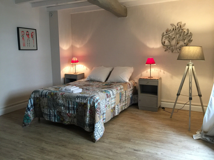 Bedroom 2, Les Angelots, Gers