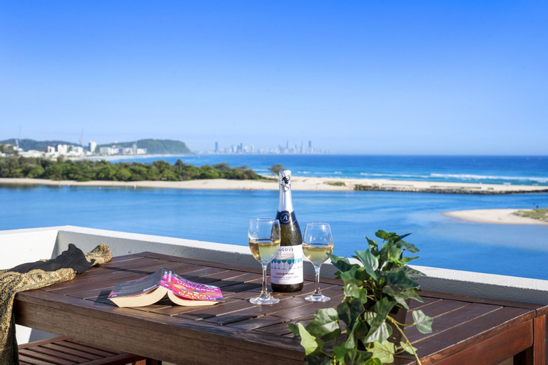 Little Cove Currumbin, Gold Coast
