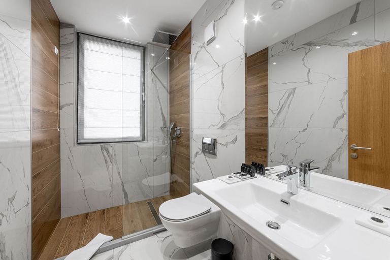 Bathroom 4, Tomis Garden Bucharest, Municipiul Bucuresti