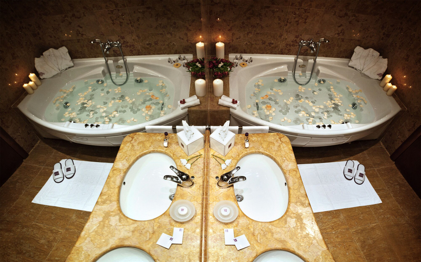 Bathroom 4, Hotel Ponte Sisto, Rome