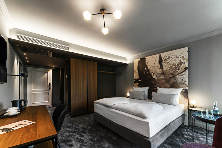 Bedroom 4, Hotel Kaiserhof Ravensburg, Ravensburg