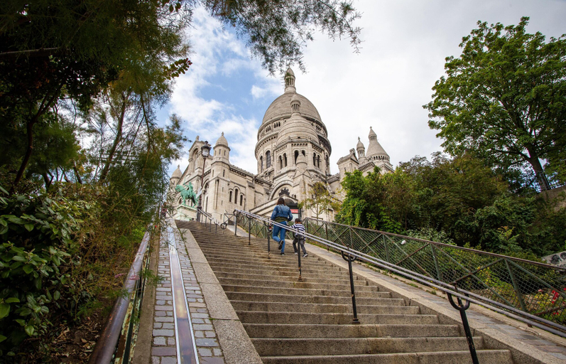 Exterior & Views 2, Avalon Cosy Hotel Paris Gare du Nord, Paris
