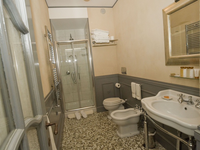 Bathroom 4, Villa Magnolia Relais, Roma