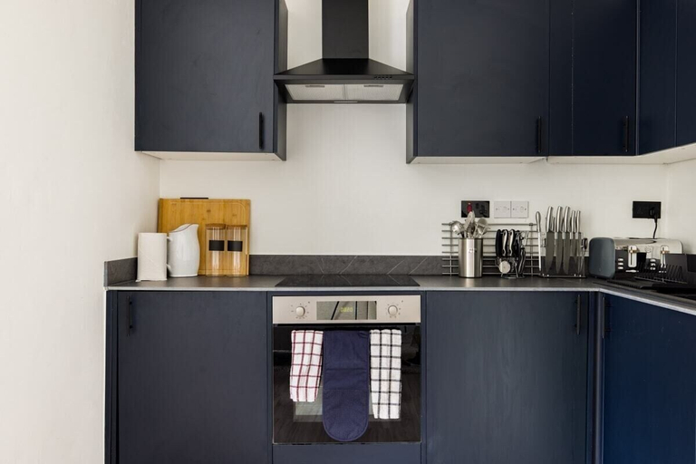 Others 5, The Kensington And Chelsea Classic - Glamorous 2bdr Flat, London
