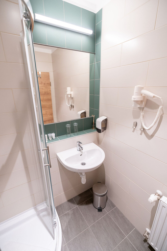 Bathroom 4, D50 Hotel, Budapesti