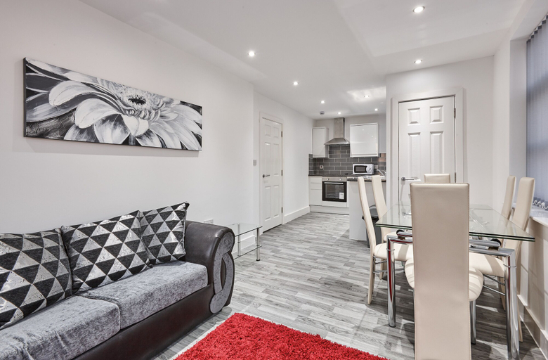 Others 5, Winter Gardens Service Apartments 2, Blackpool
