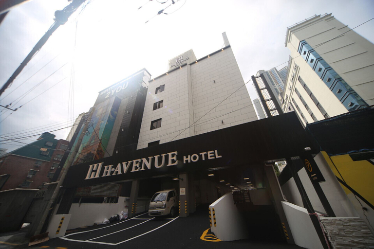 Exterior & Views 2, H Avenue Hotel, Dongnae