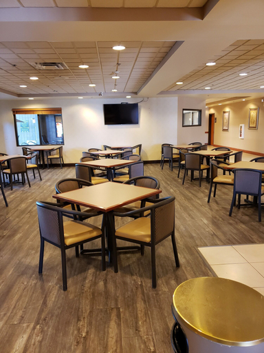 Food & Drinks 5, Wingate by Wyndham Coon Rapids, Anoka