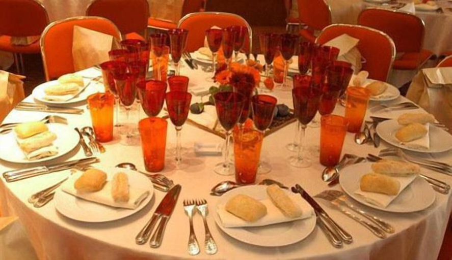 Food & Drinks 4, Historic Cary House Hotel, El Dorado