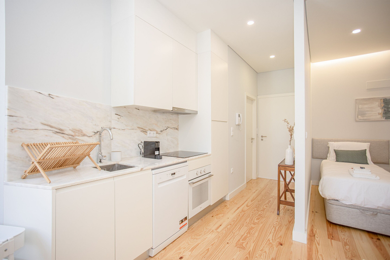Others 4, Liiiving - Aliados Stone Apartment, Porto