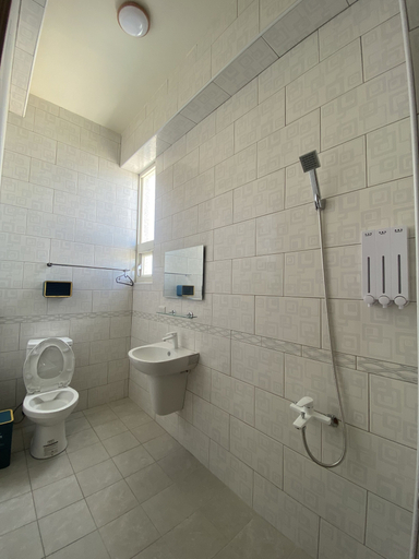Bathroom, Ji Guang Dive Resort - Hostel, Taitung