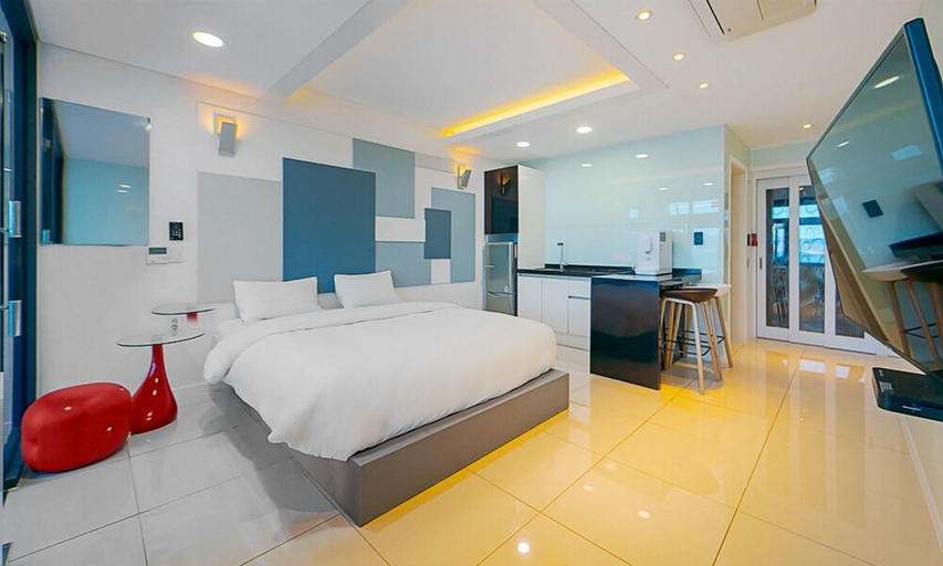 Bedroom 3, High Class 153, Yeosu