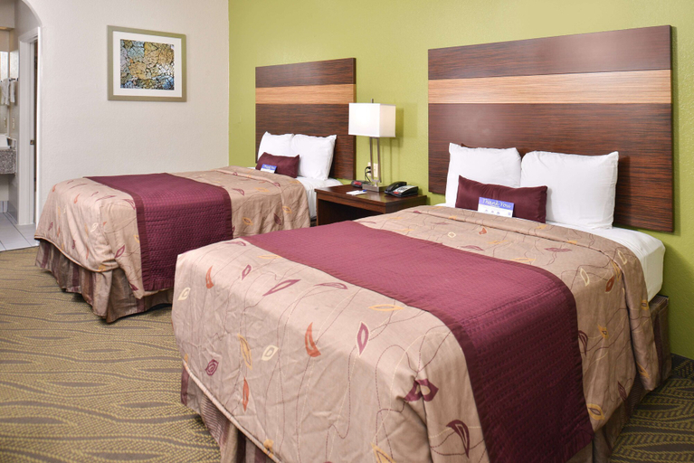 Bedroom 3, Americas Best Value Inn & Suites Houston Downtown, Houston