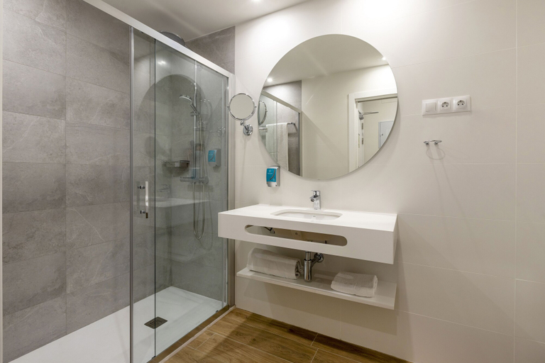 Bathroom 3, Tandem Portal de Elche, Alicante