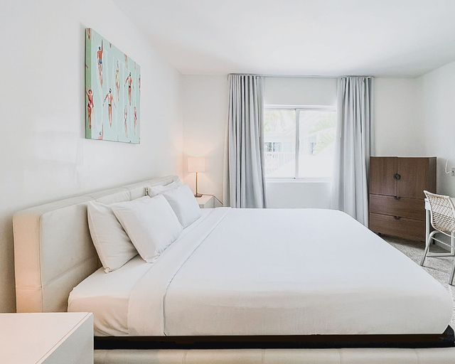 Bedroom 4, Tranquilo A North Beach Village Resort Hotel, Broward