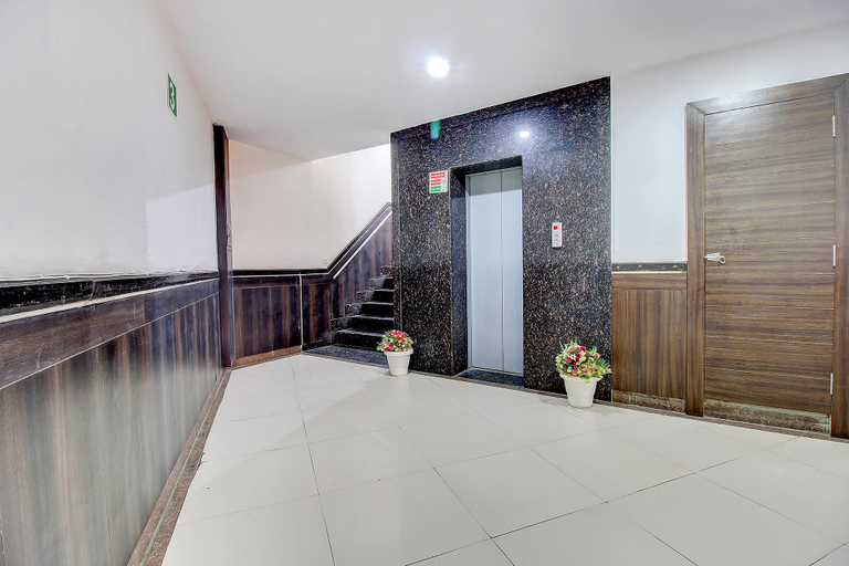 Public Area 2, FabHotel PS Grand, Lucknow