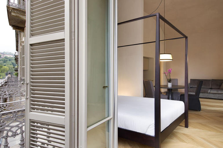 Bedroom 28