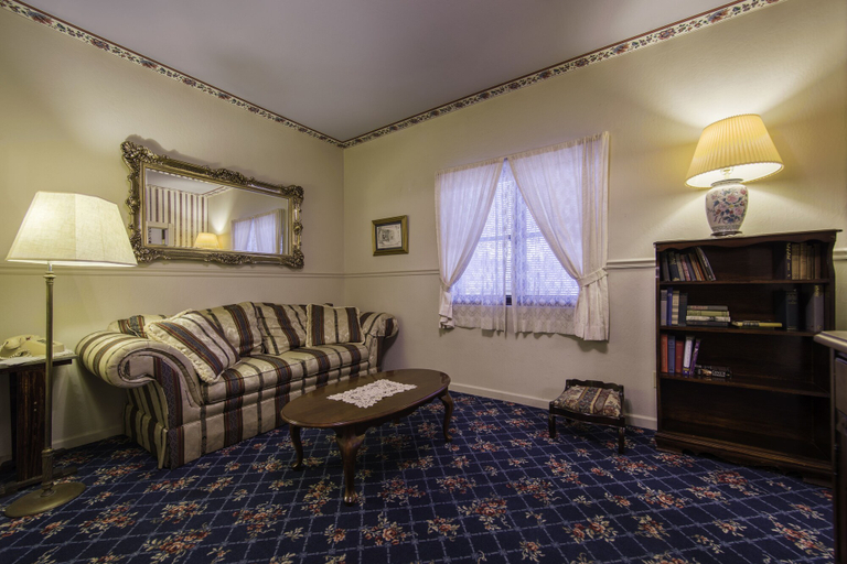 Bedroom 2, Historic Cary House Hotel, El Dorado