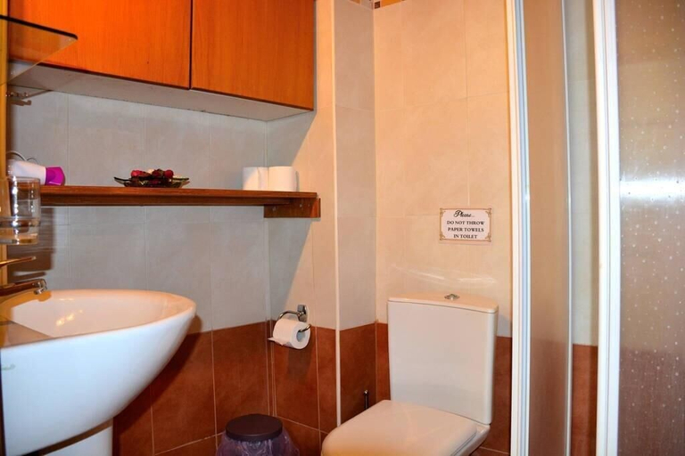 Bathroom 3, Minares Traditional Houses, Crete