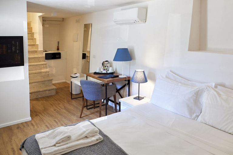 Bedroom 3, Hotel Sopra Le Mura, Trapani