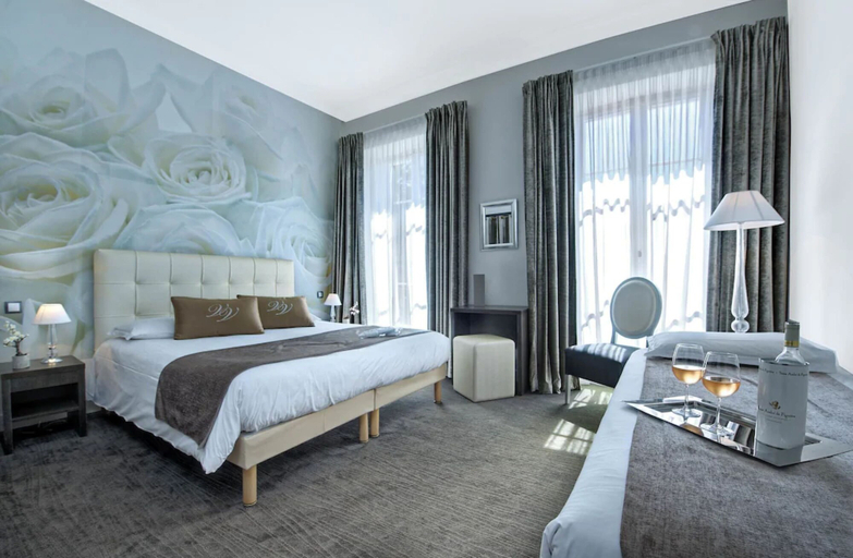 Bedroom 2, Villa Victoria, Alpes-Maritimes