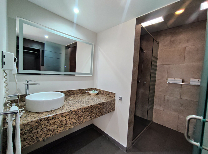 Bathroom 5, Motel Nuevo Tijuana - Adults Only, Mexico City
