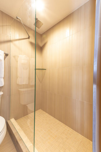 Bathroom 5, The Inn at Cocoa Beach - Adults Only, Brevard