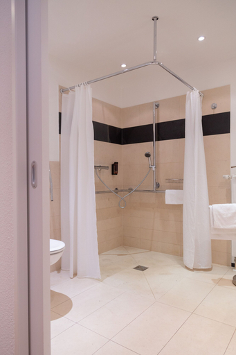 Bathroom 4, Das Ebertor Hotel & Hostel, Rhein-Hunsrück-Kreis